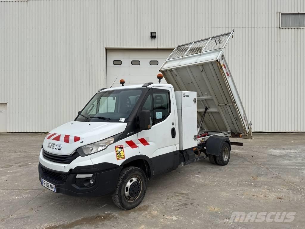 Iveco Daily 35-150 Savivarčių priekabų vilkikai