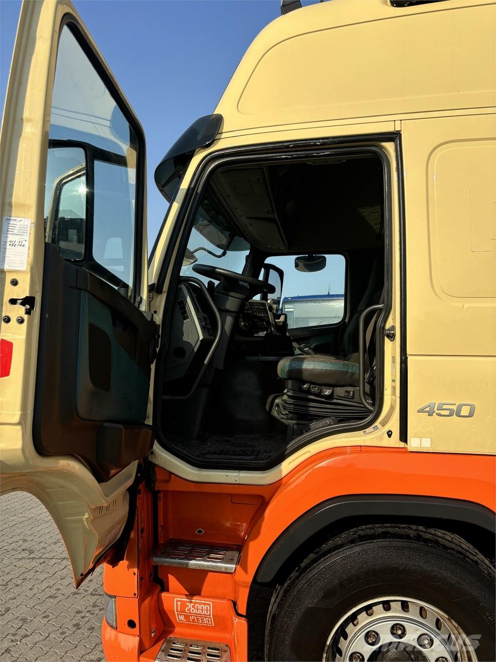 Volvo FM 450 Naudoti vilkikai