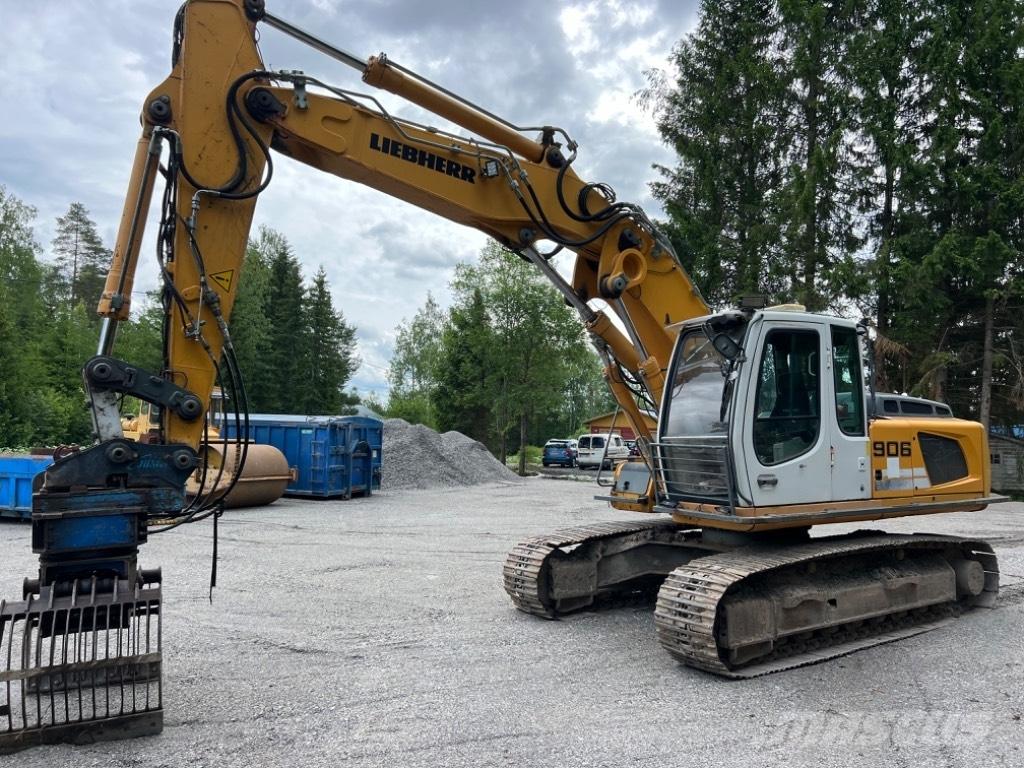 Liebherr R 906 LC Vikšriniai ekskavatoriai