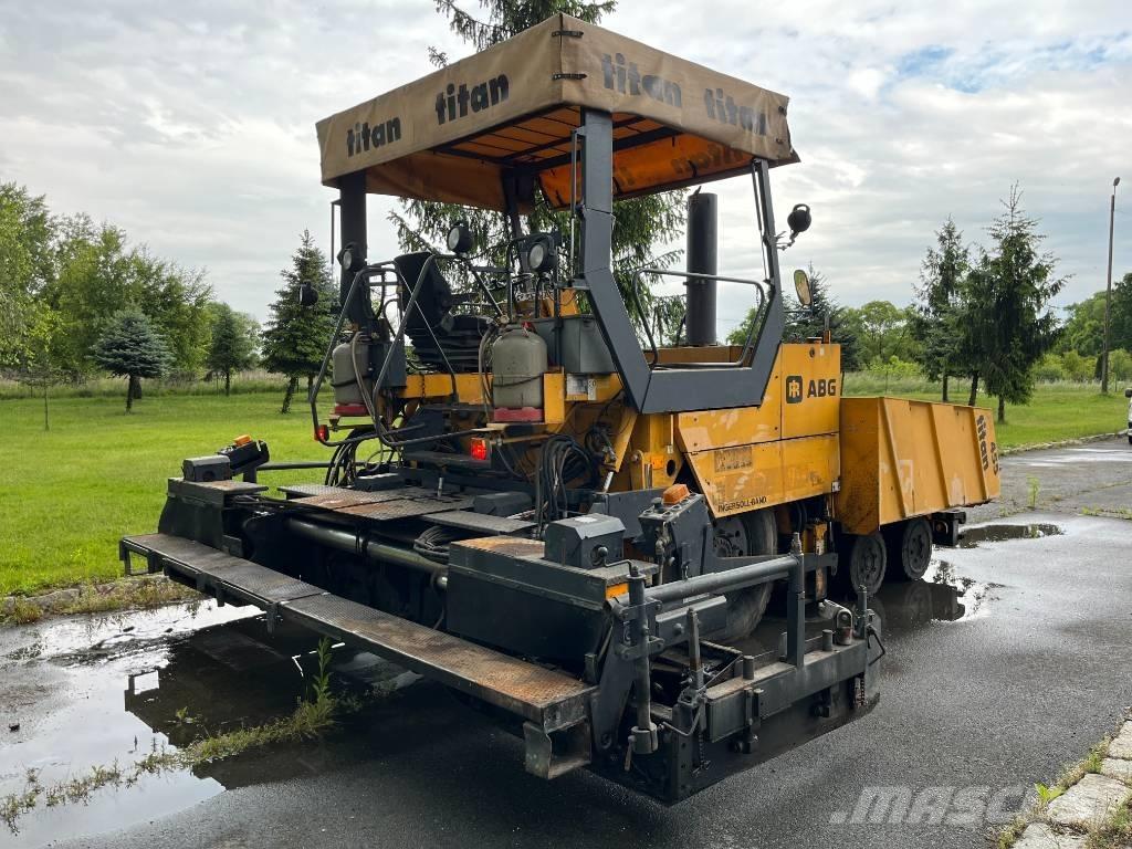 ABG Titan 455 Asfalto klotuvai