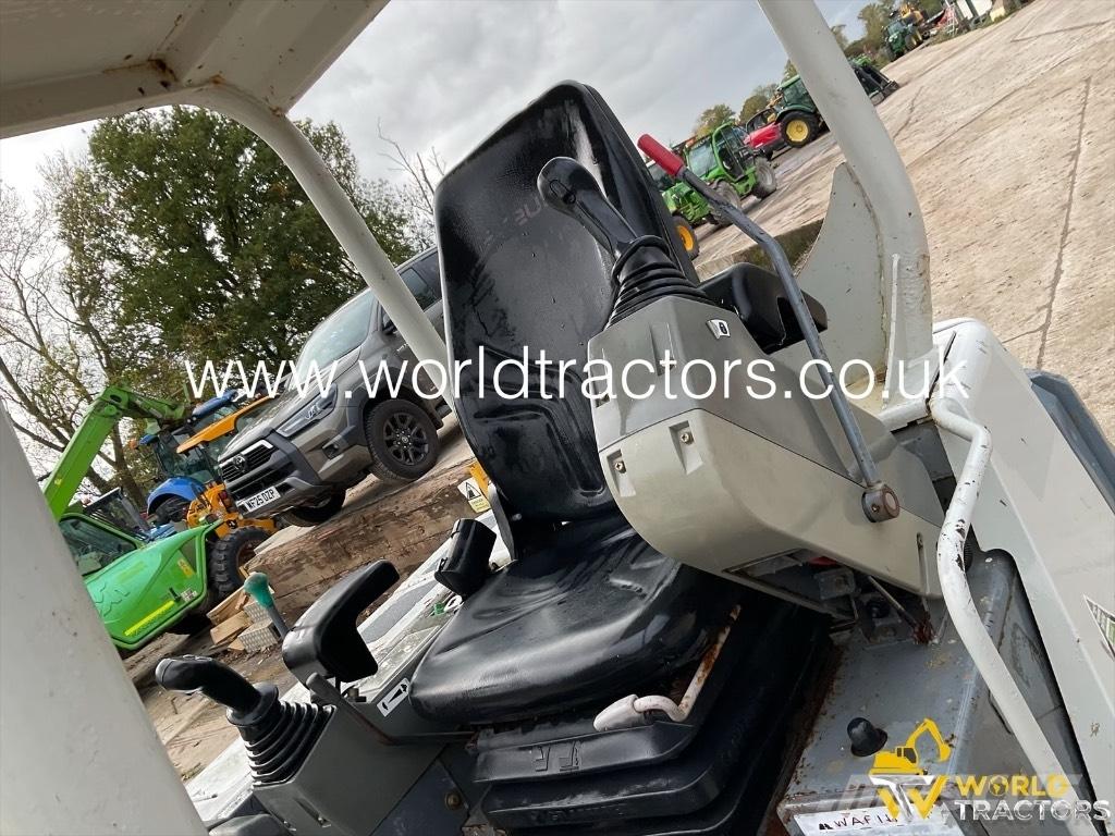 Takeuchi TB 228 Mini ekskavatoriai < 7 t