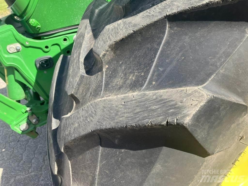 John Deere 6175R Traktoriai