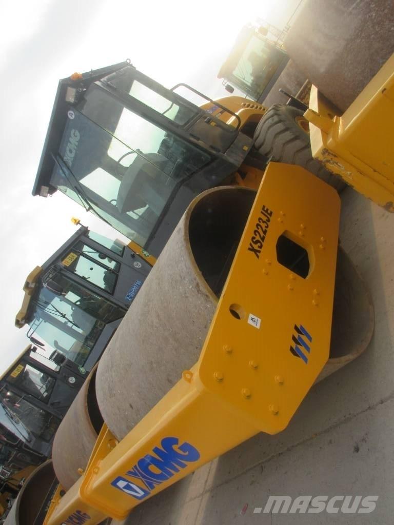 XCMG XS 223 J Vieno būgno volai