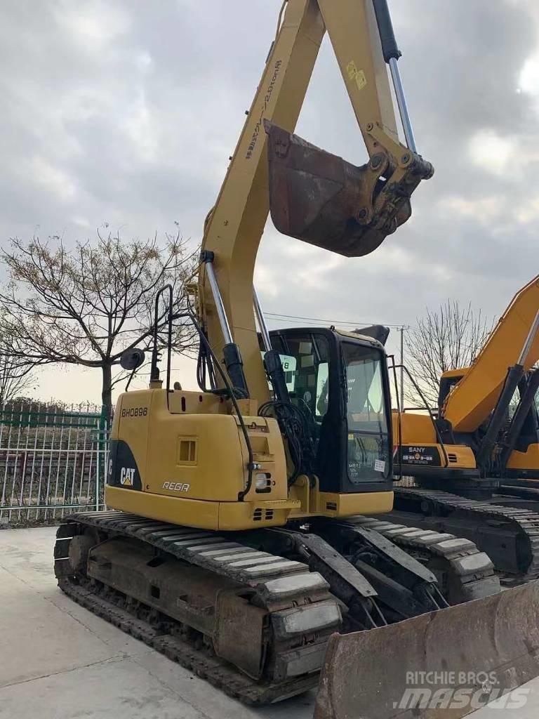 CAT 313 C Vikšriniai ekskavatoriai