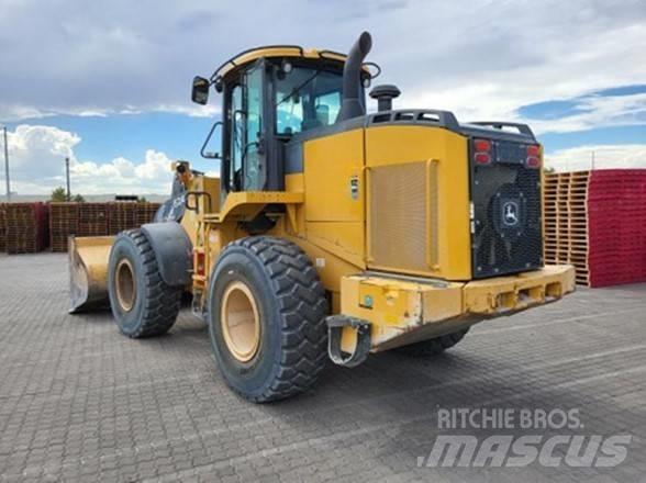 John Deere 624K Naudoti ratiniai krautuvai