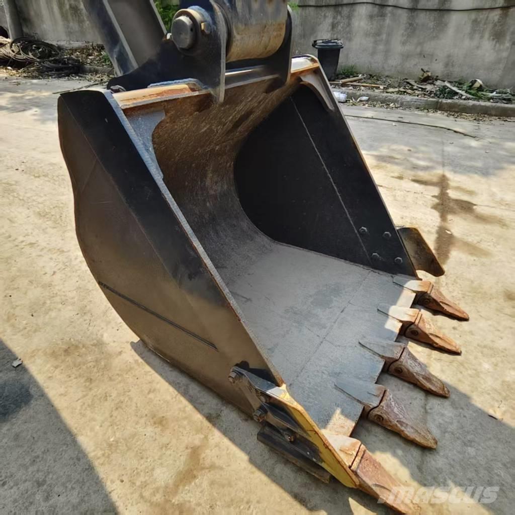 Volvo EC 220 Vikšriniai ekskavatoriai
