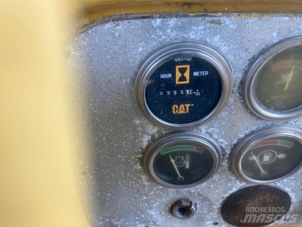 CAT D 9 H Vikšriniai buldozeriai
