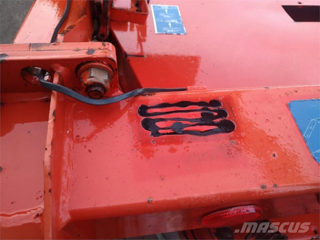 Kuhn GMD 802 F Formuojančios žoliapjovės