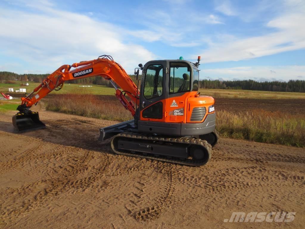 Doosan DX 85 R Vidutinės galios ekskavatoriai 7-12 t