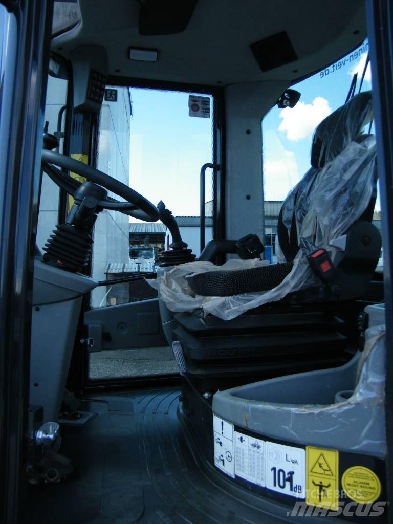 Yanmar v100 Naudoti ratiniai krautuvai