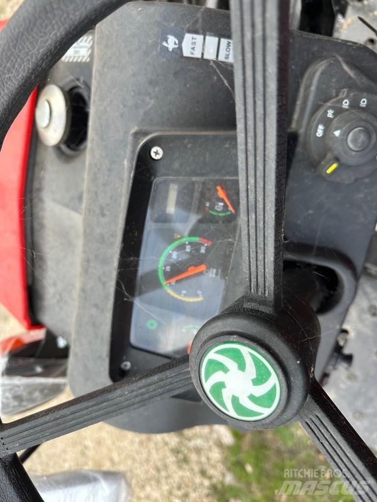  FIELDTRACK 180D Traktoriai