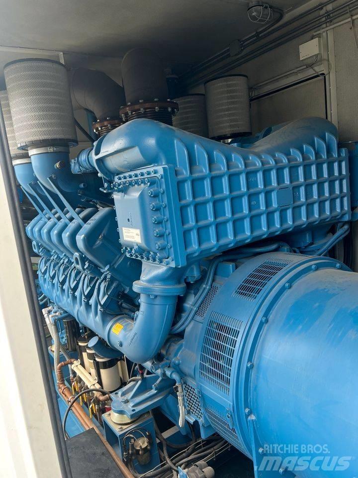 MTU 1800 KVA Dyzeliniai generatoriai