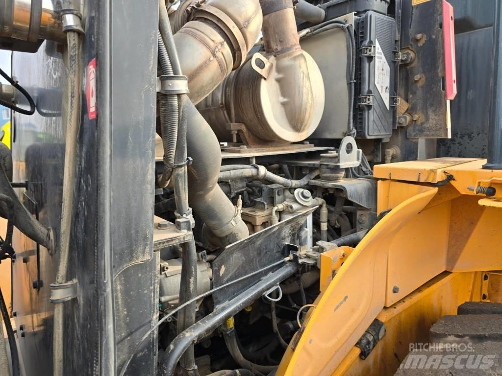 Hyundai HL 960 Naudoti ratiniai krautuvai