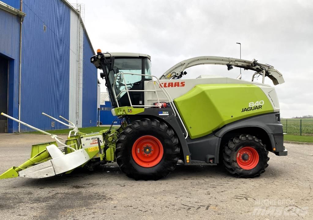 CLAAS Jaguar 840 Pašarų kombainai