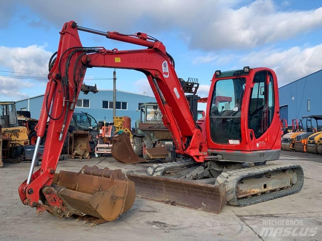 JCB 8085 Vidutinės galios ekskavatoriai 7-12 t