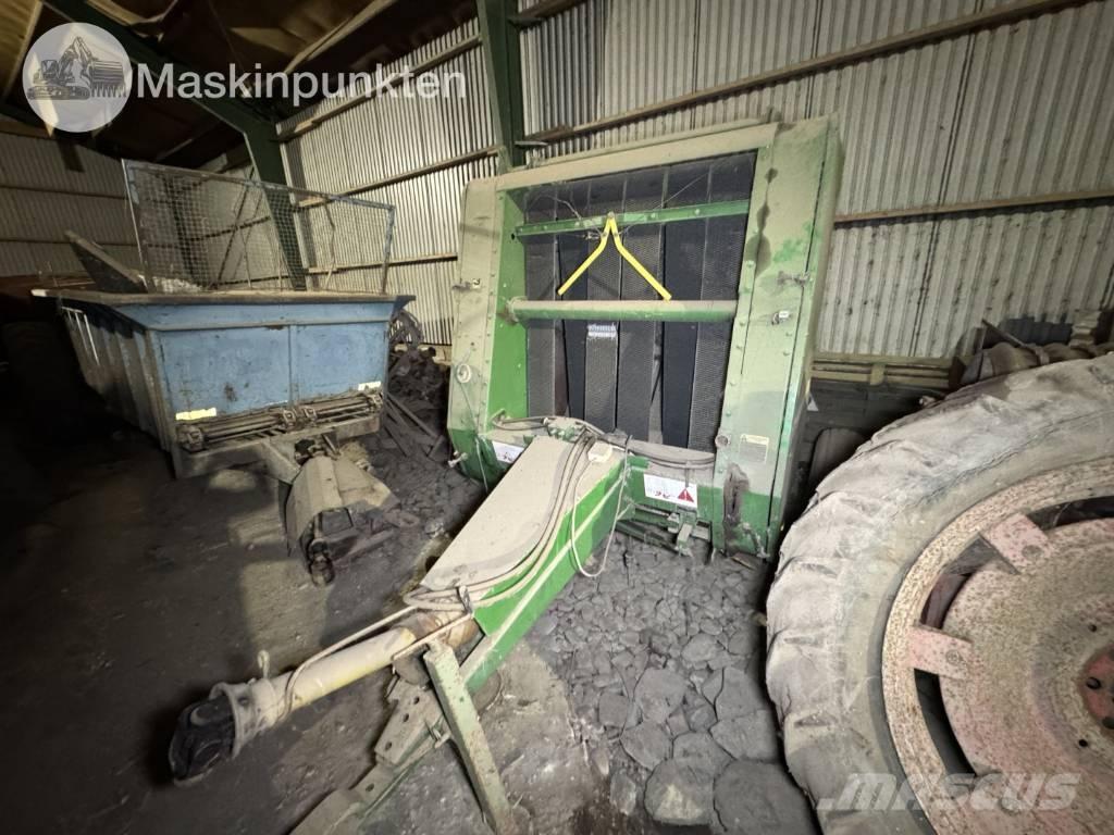John Deere 545 Ritinių presai