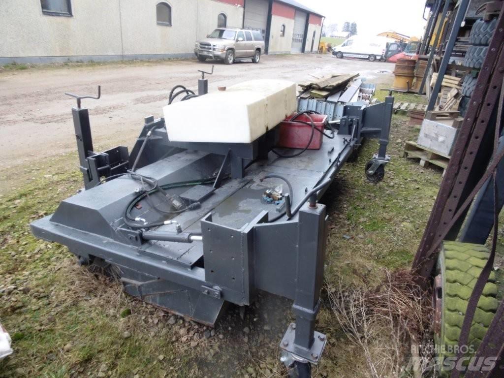  okänt 2700 Šepečiai