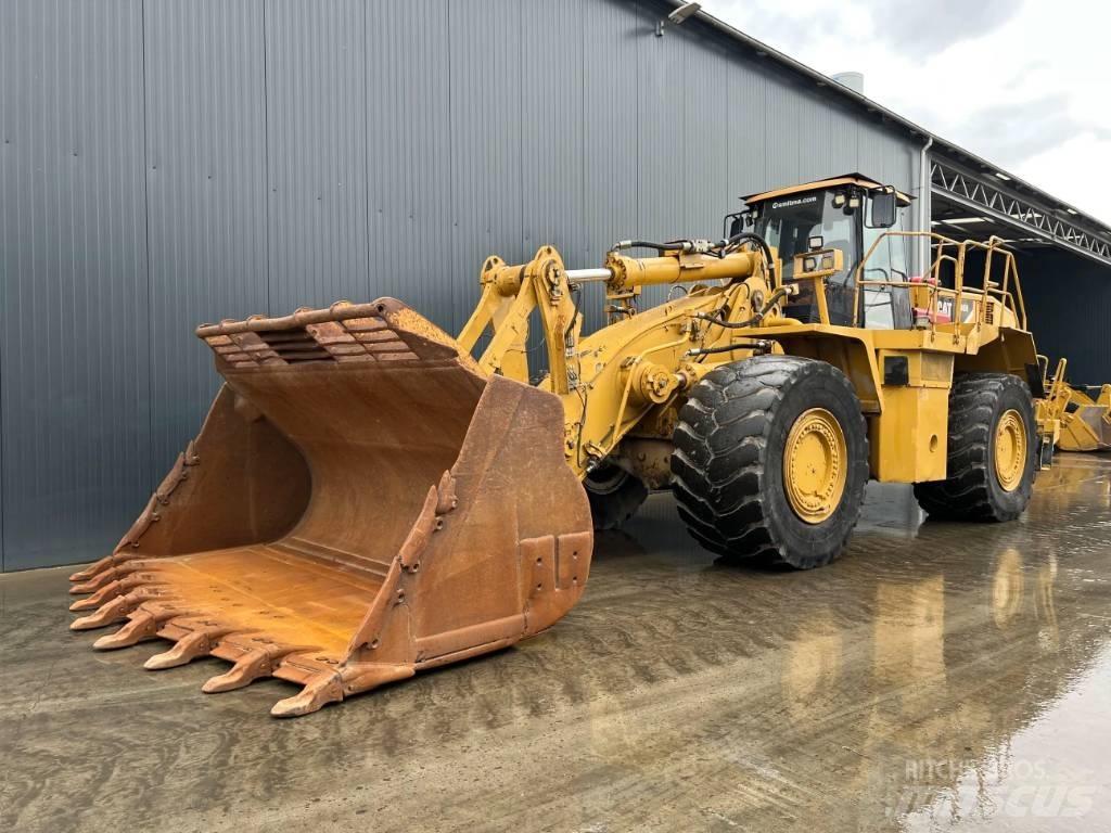 CAT 988H Naudoti ratiniai krautuvai