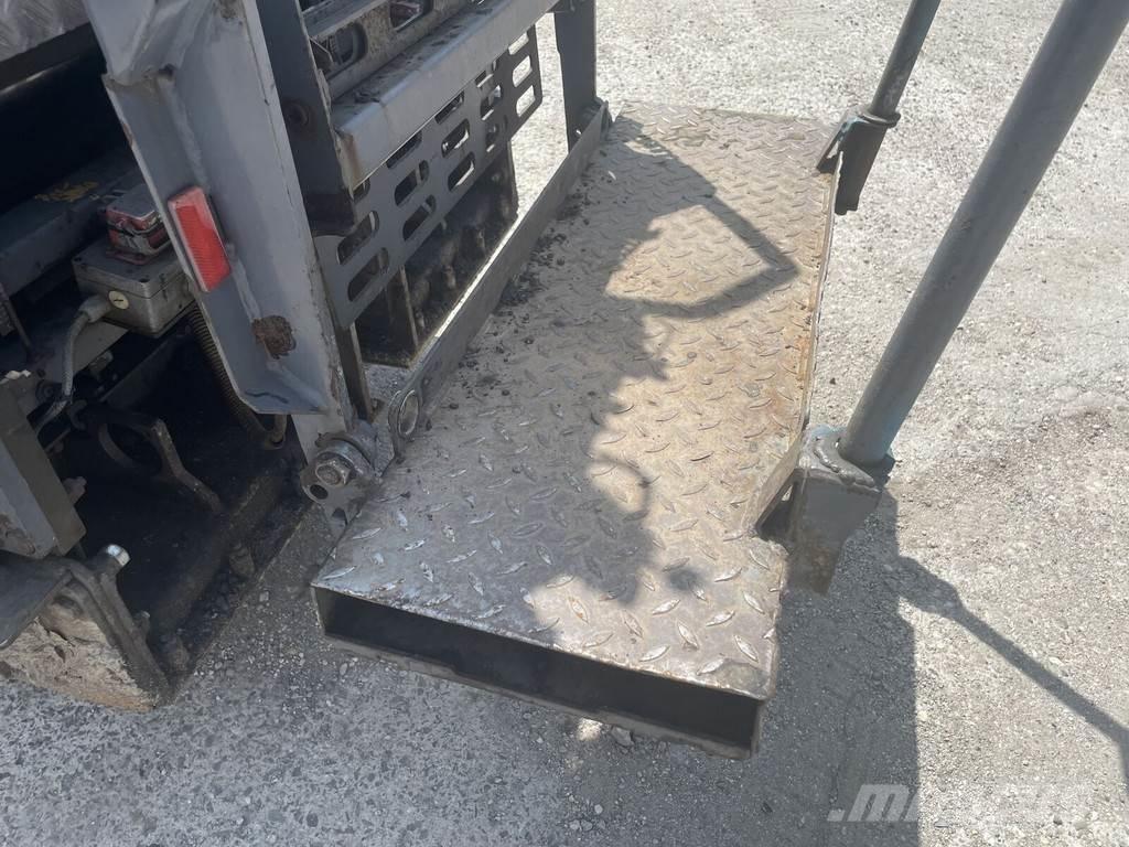 Vögele Super 800 Asfalto klotuvai
