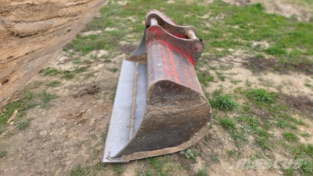 Takeuchi TB 2150 Vikšriniai ekskavatoriai