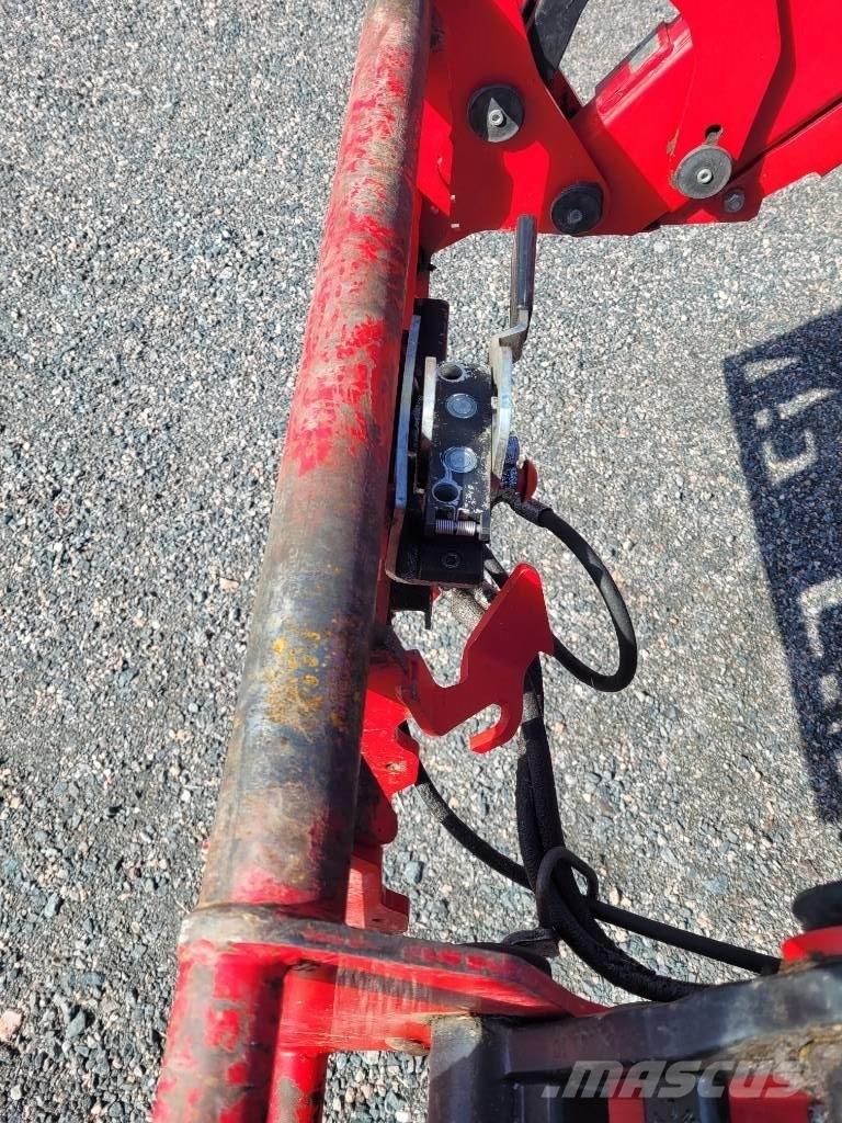Massey Ferguson 5445 Traktoriai