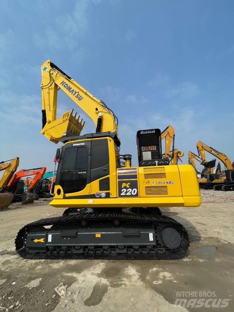 Komatsu PC 220 Vikšriniai ekskavatoriai