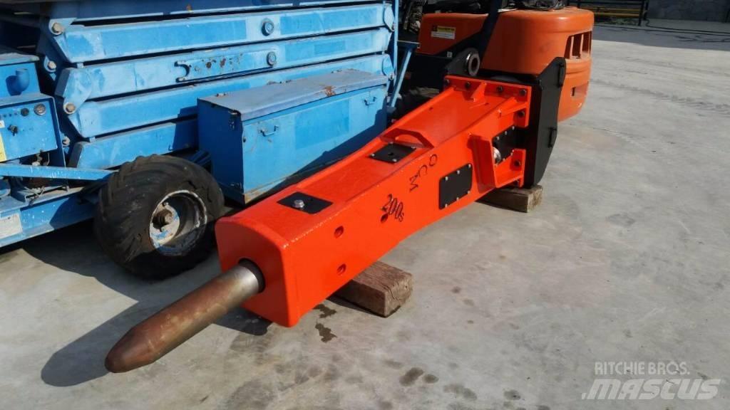OCM 200s Hidrauliniai kūjai / Trupintuvai