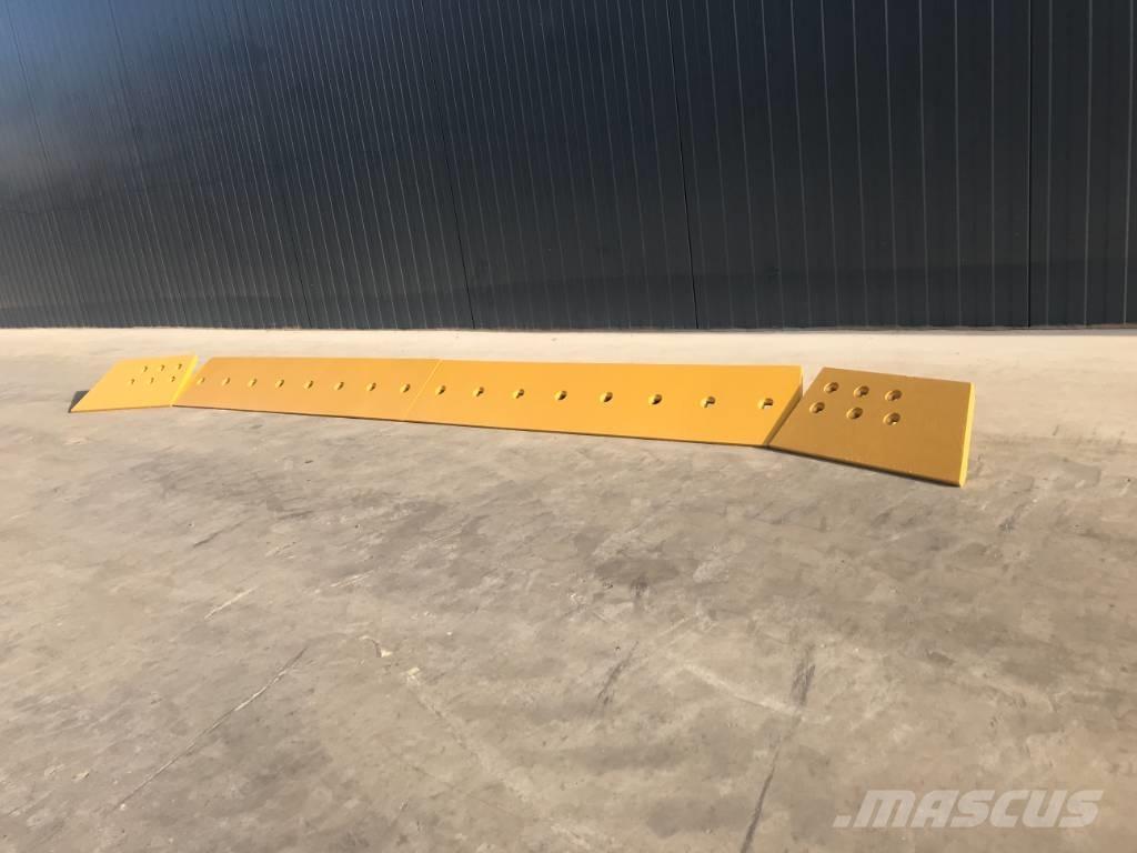 CAT D6T Kiti naudoti statybos komponentai