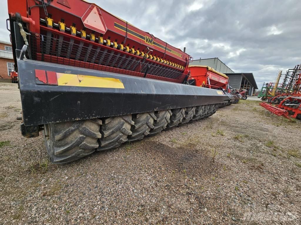 VM SK 400 Sėjamieji kombainai