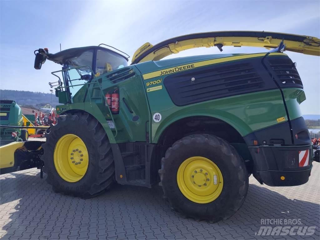 John Deere 9700i Pašarų ruošimo technika