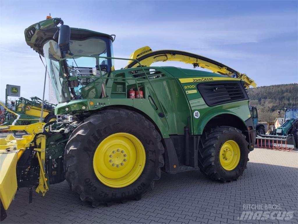 John Deere 9700i Pašarų ruošimo technika