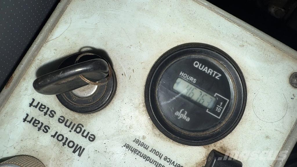 Sennebogen 630 M Neapdoroto reljefo kranai