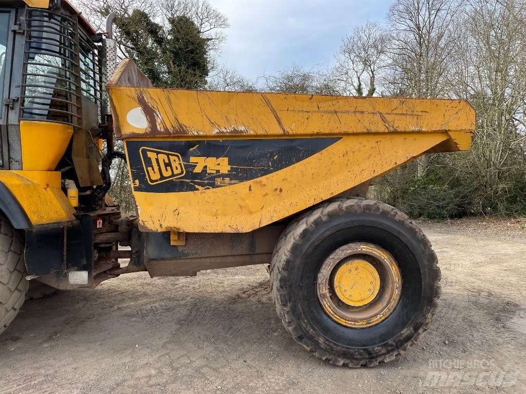JCB 714 Karjeriniai savivarčiai