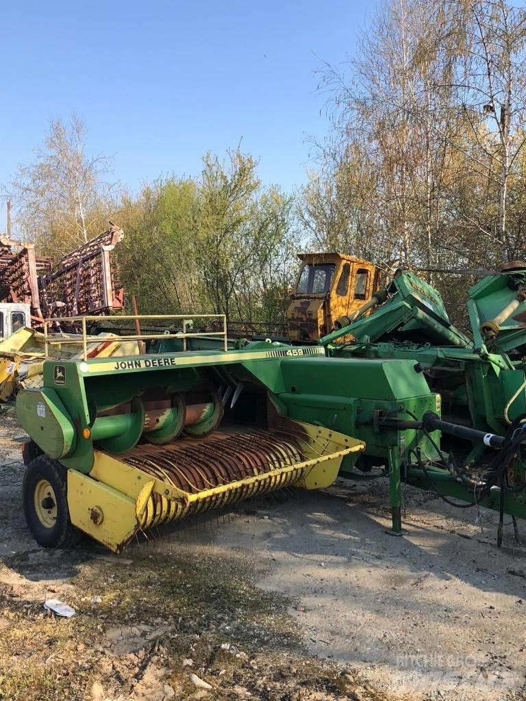 John Deere 459 Stačiakampių ryšulių presai