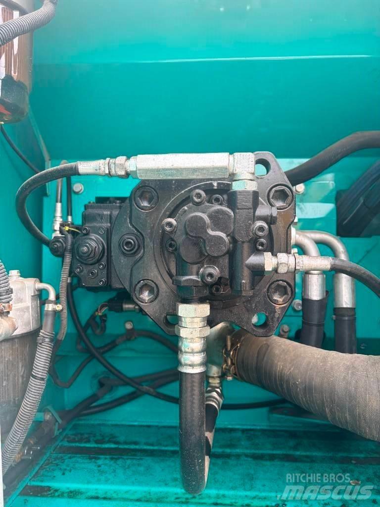 Kobelco SK 210 Vikšriniai ekskavatoriai