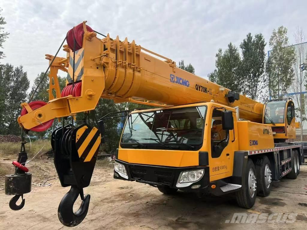 XCMG QY 70 K Neapdoroto reljefo kranai