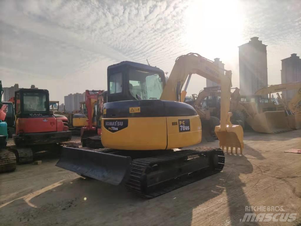 Komatsu pc78 Vikšriniai ekskavatoriai