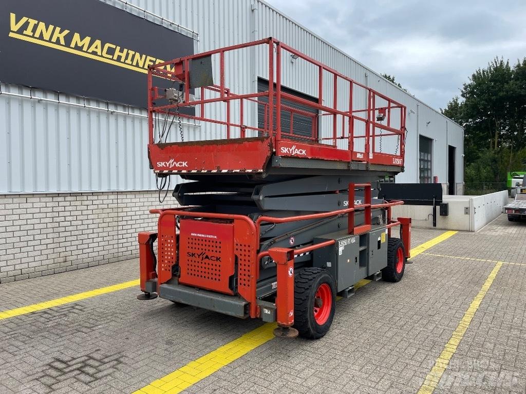 SkyJack SJ 9250 RT Žirkliniai keltuvai