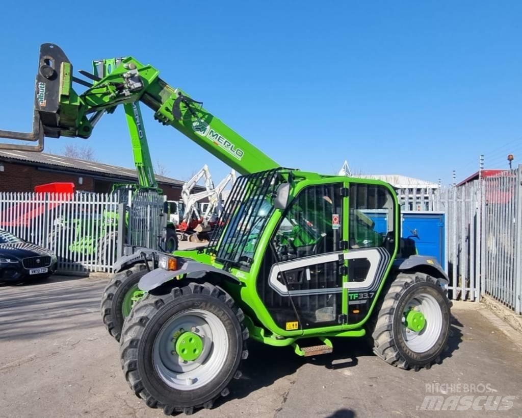Merlo TF 33.7 Teleskopiniai krautuvai