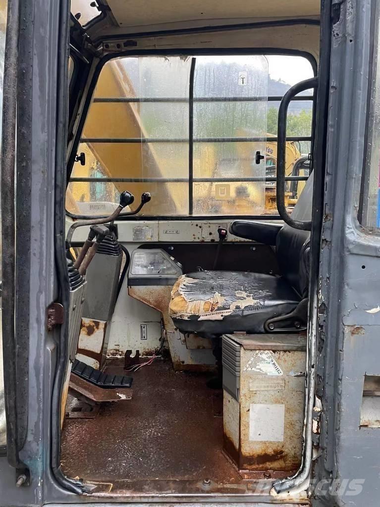 Sumitomo S160 Vikšriniai ekskavatoriai