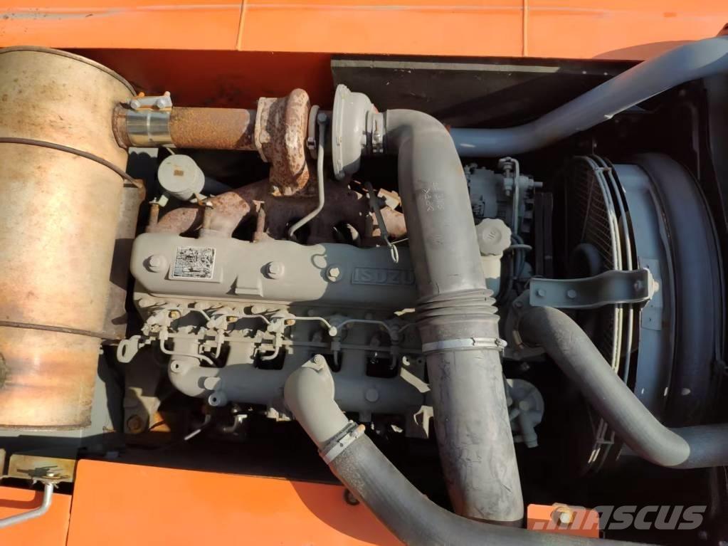 Hitachi Zaxis 210 Vikšriniai ekskavatoriai
