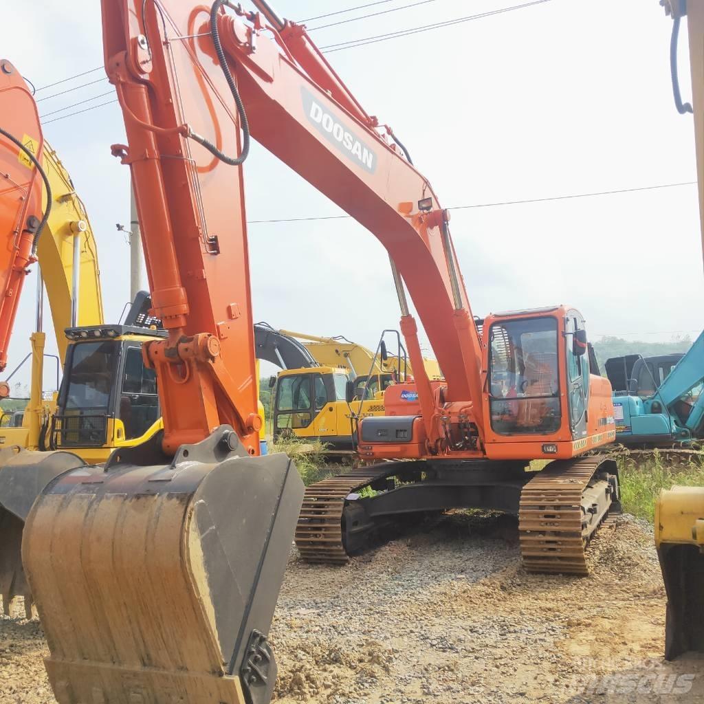 Doosan DX 300 LC Vikšriniai ekskavatoriai