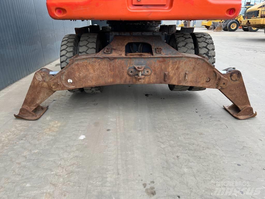 Doosan DX210W Ratiniai ekskavatoriai