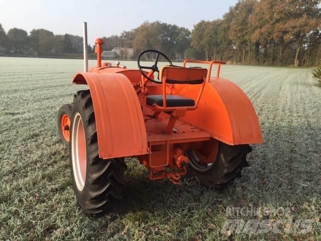 Allis-Chalmers U Traktoriai