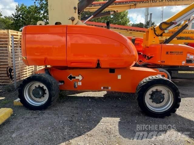 JLG 860 SJ Teleskopiniai keltuvai