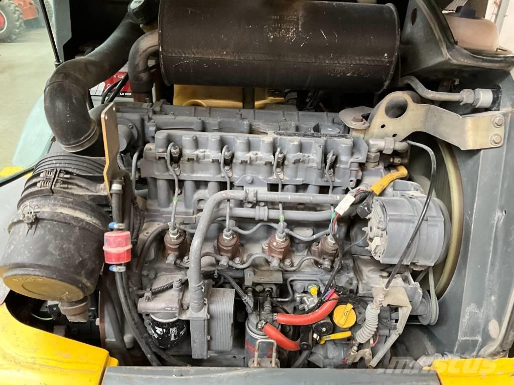 Kramer 750 Naudoti ratiniai krautuvai