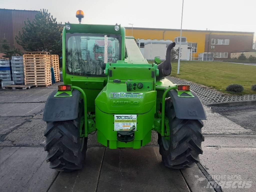 Merlo P 32.6 PLUS Teleskopiniai krautuvai žemės ūkiui