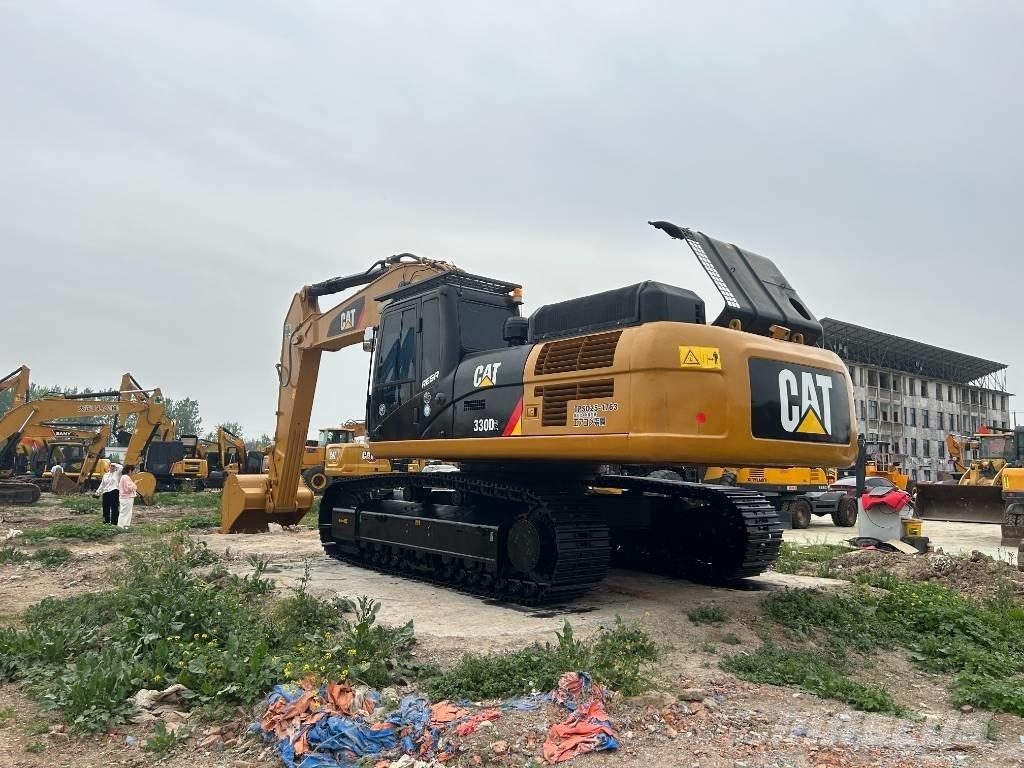 CAT 330D2 Vikšriniai ekskavatoriai