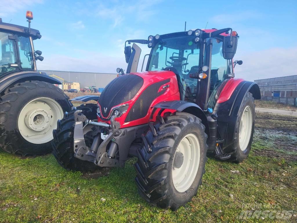 Valtra N 155 Versu Traktoriai