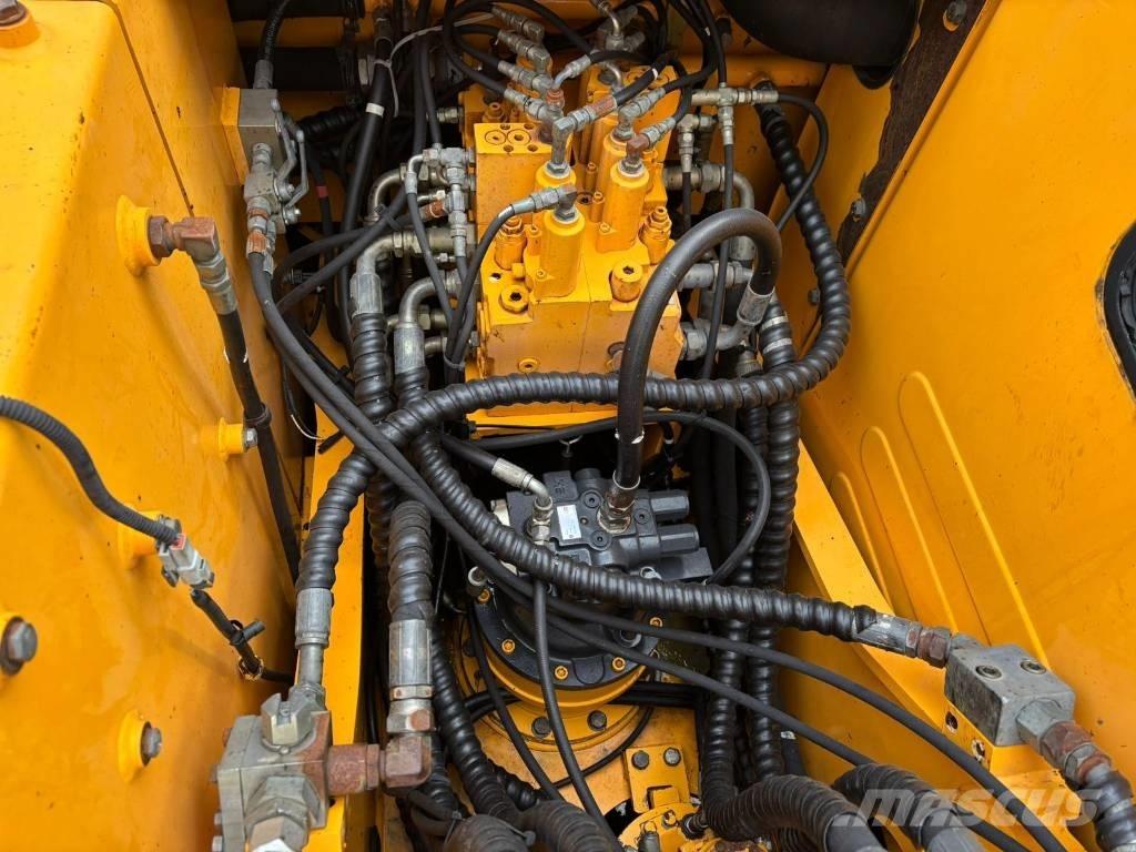 Hyundai 140W-7 Ratiniai ekskavatoriai